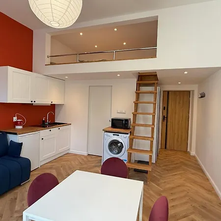 Apartman Tuwima Red By Dreamap